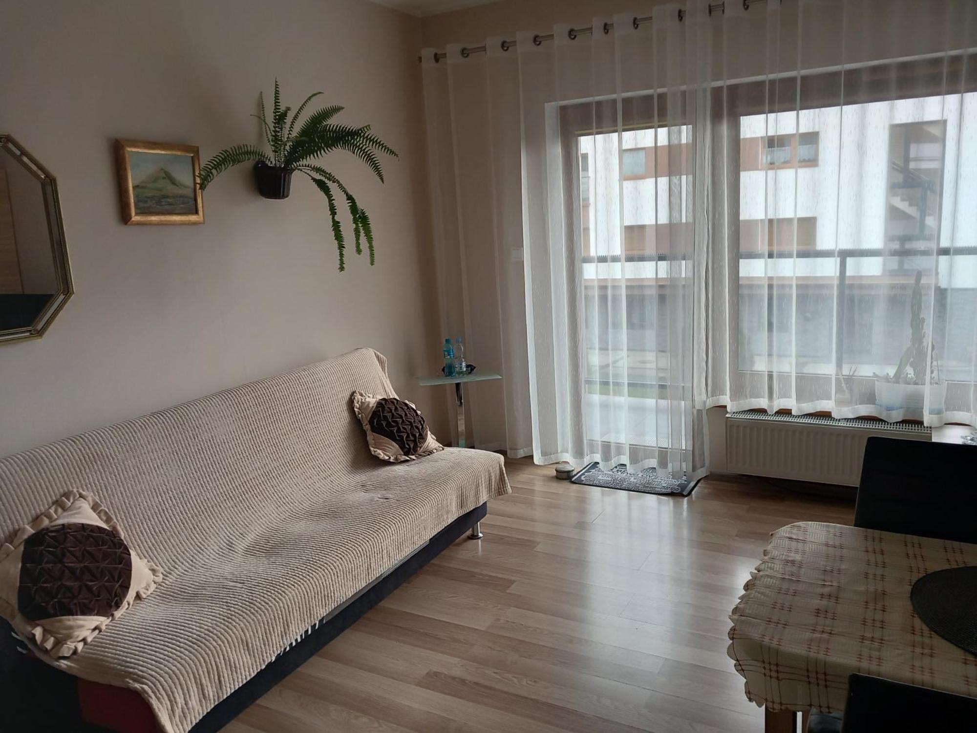 Apartament Jelenia Gora - Cieplice Exteriör bild