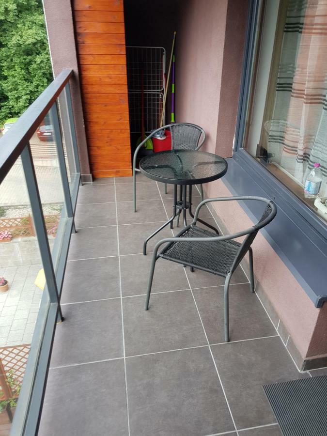 Apartament Jelenia Gora - Cieplice Exteriör bild